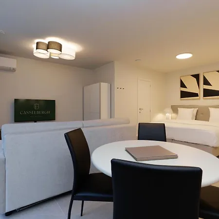 Апартаменты X-corner - Casselbergh Residences *